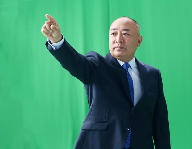 鸿茅药酒董事长鲍洪升