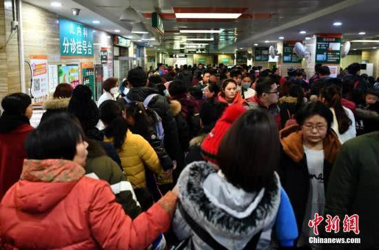 国家卫健委谈个人医疗隐私：非法买卖泄露信息要严处