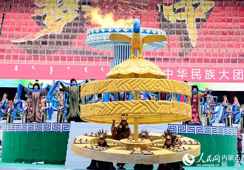 《古韵杭锦》展示了鄂尔多斯市各旗区民族艺术精粹