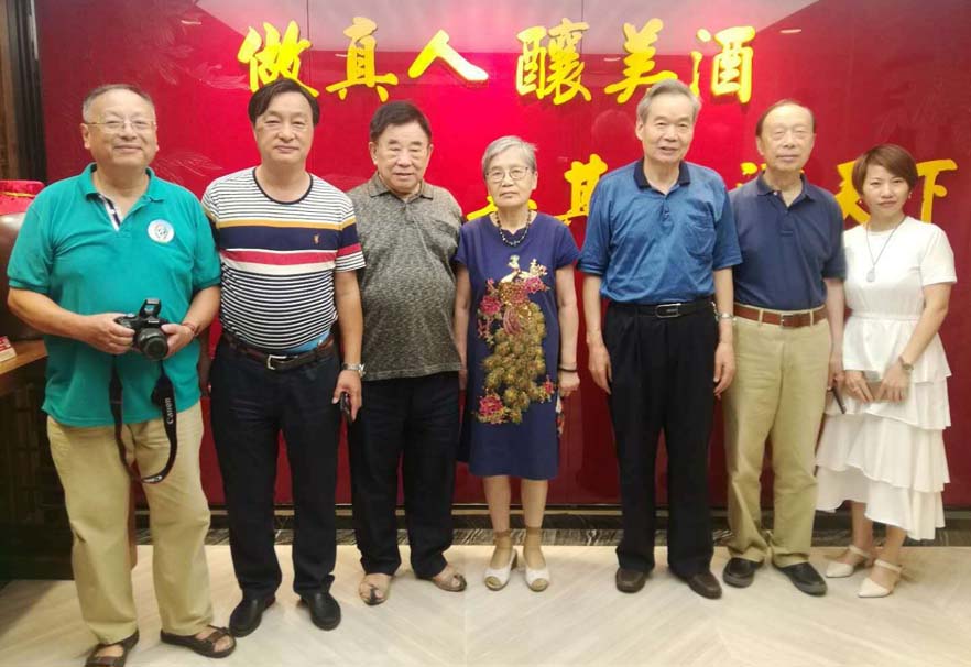 庆祝八一建军节，韩德
