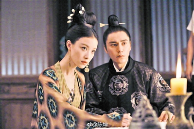 电影脸亮相小荧屏 如