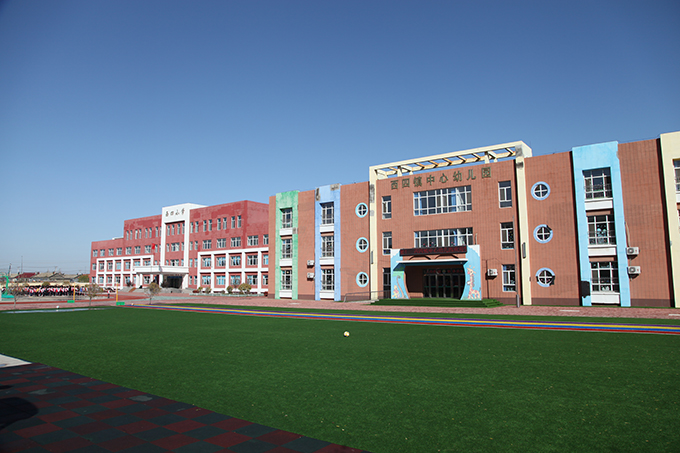 实施土地增减挂钩 推进农村城镇化建设