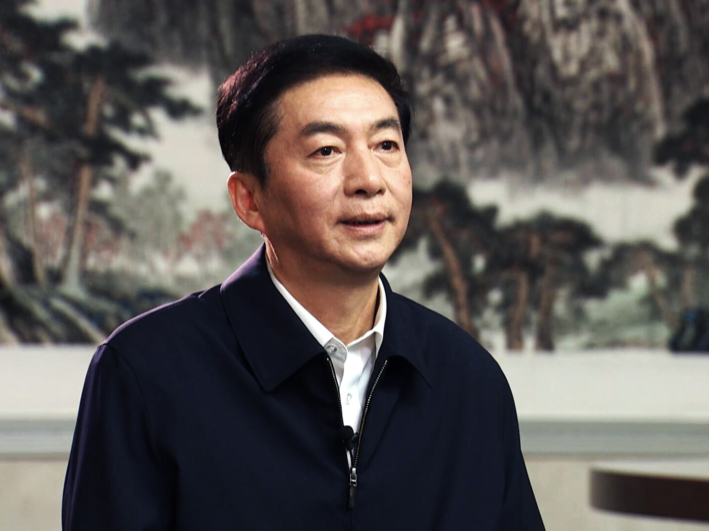 这次我省出台的‘若干意见’，包括营造公平竞争环境、优化资源要素配置、破解融资难融资贵问题、推动民营企业转型升级、构建亲清新型政商关系、依法保护民营企业合法权益、推动政策落地落实等七个方面，共计30条。