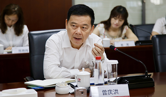 曾庆洪 汽车行业要稳