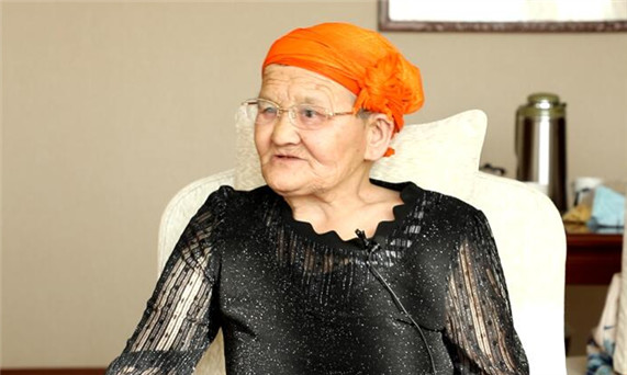 都贵玛 “人民楷模”