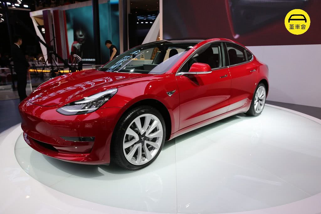 特斯拉Model 3