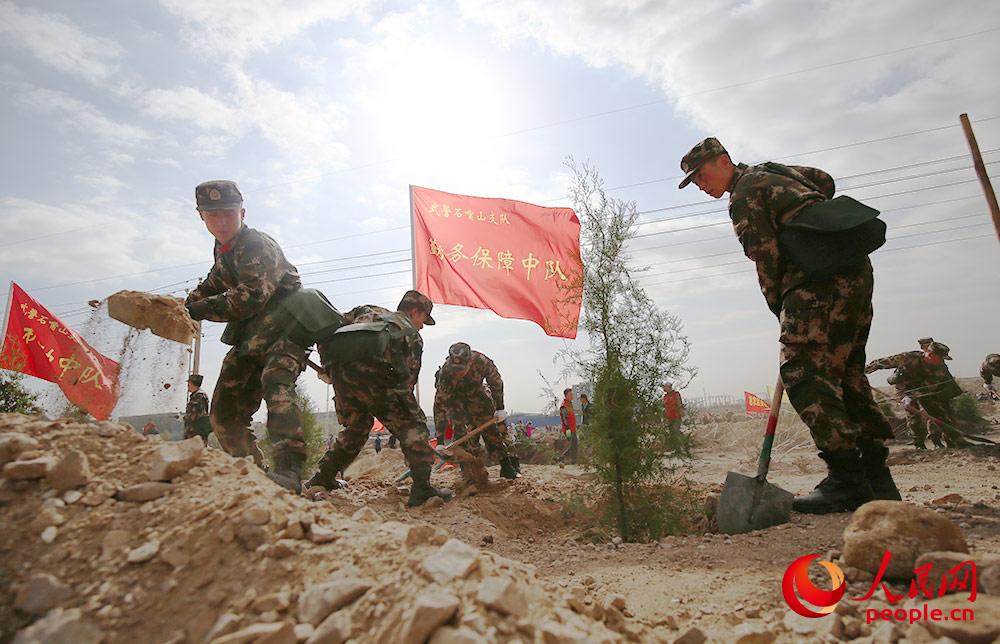 武警官兵立下愚公志，绿化贺兰山【5】
