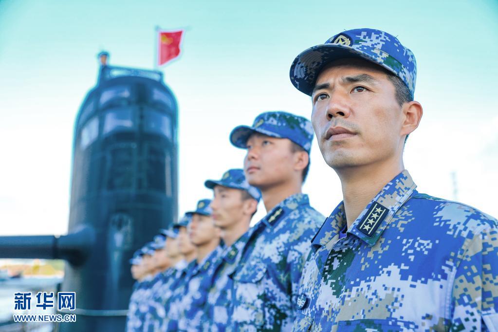 铁鲨潜航 静默无声―